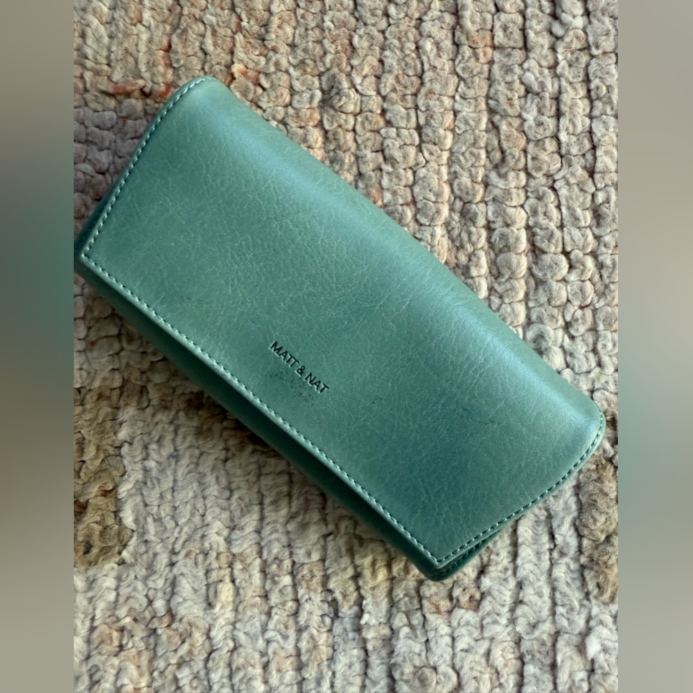 Matt & Nat Mint Green Leather Wallet